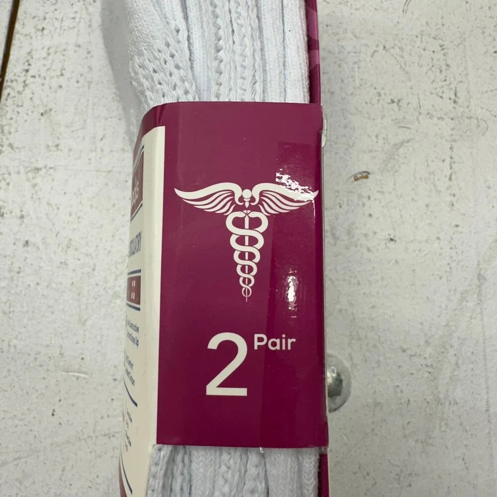 Two Pair White Medi-Socks Diabetes & Circulatory Unisex Crew Sock Size 9-11 NEW